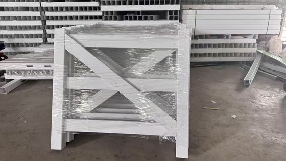 1.5m Height Horse Pvc Fence White Square Rail For Arenas Training Fields