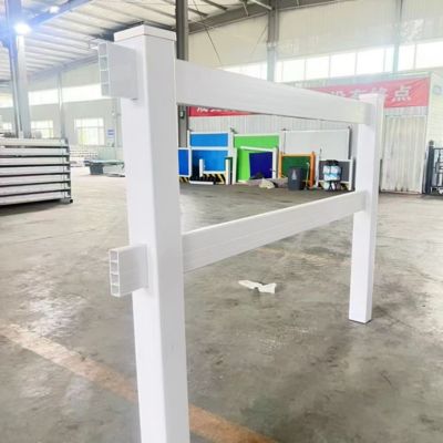 PVC Flexible Vinyl Horse Fencing Custom Design 1.5m 1.2m Height