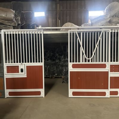 Long Lasting Farm Temporary Horse Stalls Prefabricated Equestrian Stable