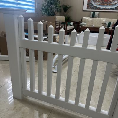 Attractive Decorative Ideal White Picket Pvc Fence Durable Insect Resistance