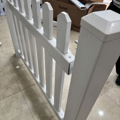 Moisture Resistant PVC Picket Fence Simple Daily Cleaning Vinyl White Fence