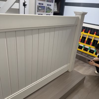 Easy Install PVC 6 Ft White Vinyl Privacy Fence Waterproof UV Resistant