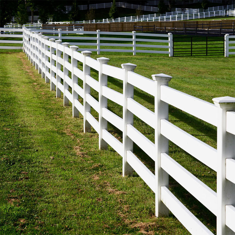 Durable PVC Horse Fence OEM Support Vinyl Livestock Fencing Corrosion Free