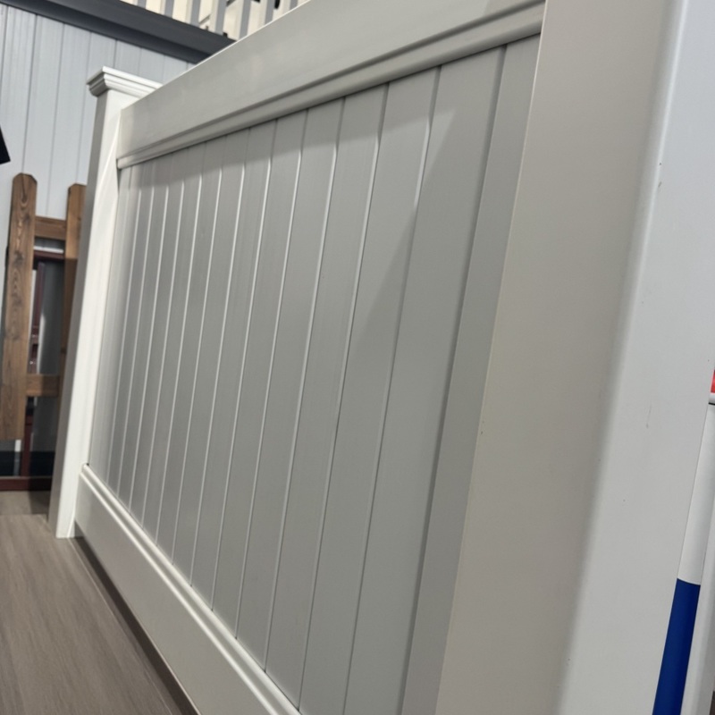Custom colors PVC Privacy Fence PVC material