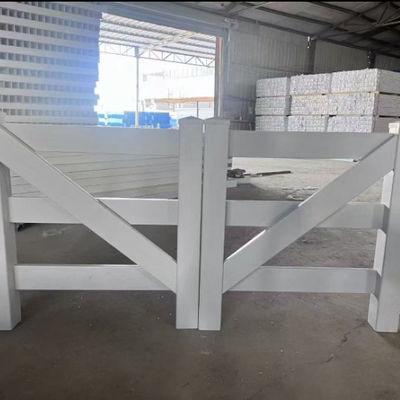 Eco Friendly Vinyl Horse Rail Fence Easy To Install Long Lasting Vinyl Equestrian Fencing