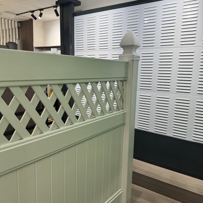 Low Maintenance White Privacy PVC Fence Pannels Sustainable Vinyl
