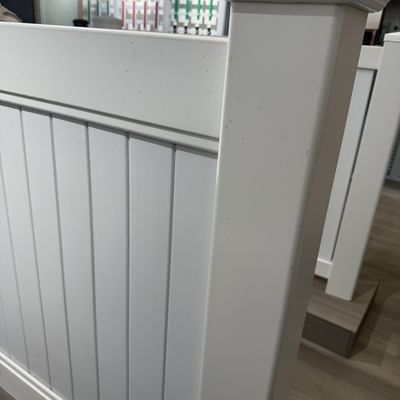 Environmental Friendly 100% Virgin PVC Privacy Fence UV Resistant