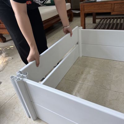 جعبه کاشت پی وی سی داخلی برای باغبانی بالکن 1.22*2.44*0.3 متر مقاوم در برابر اشعه ماوراء بنفش